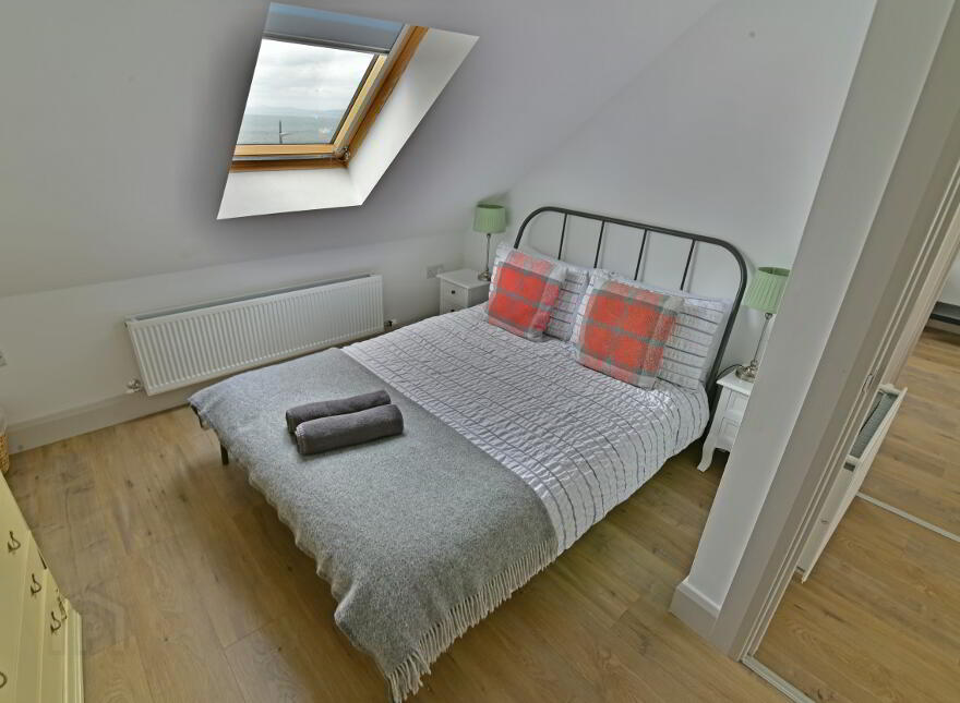 NORTH (holiday Let), 59 The Promenade, Portstewart, BT55 7AF