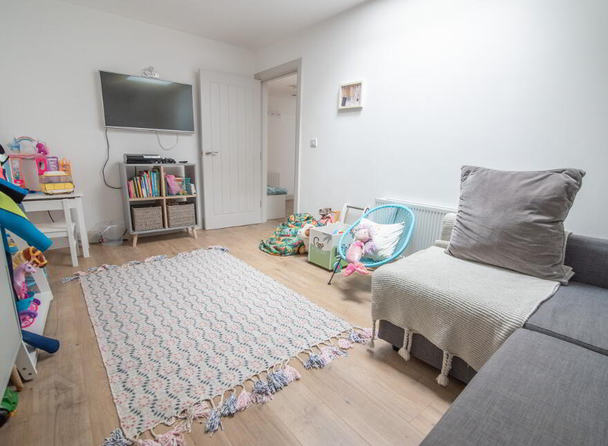 NORTH (holiday Let), 59 The Promenade, Portstewart, BT55 7AF