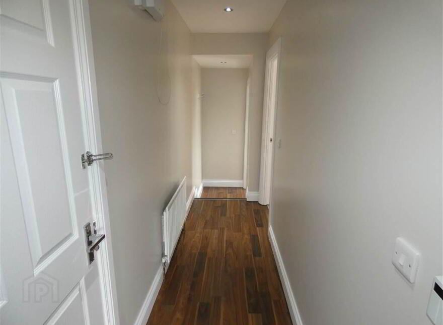 Apt 5 223, Belmont Road, Belfast, BT4 2AH