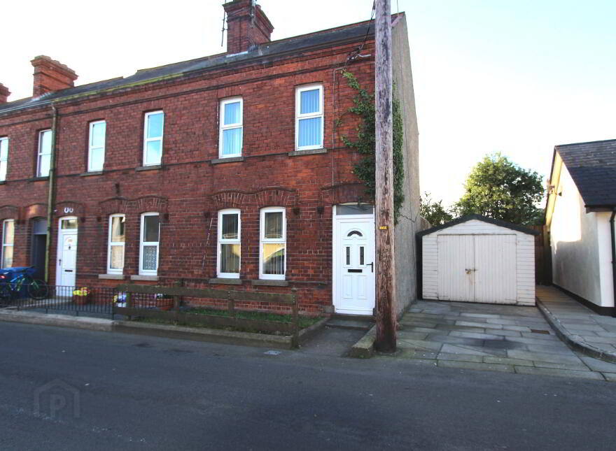 98 Harbour Road, Kilkeel, BT34 4AT