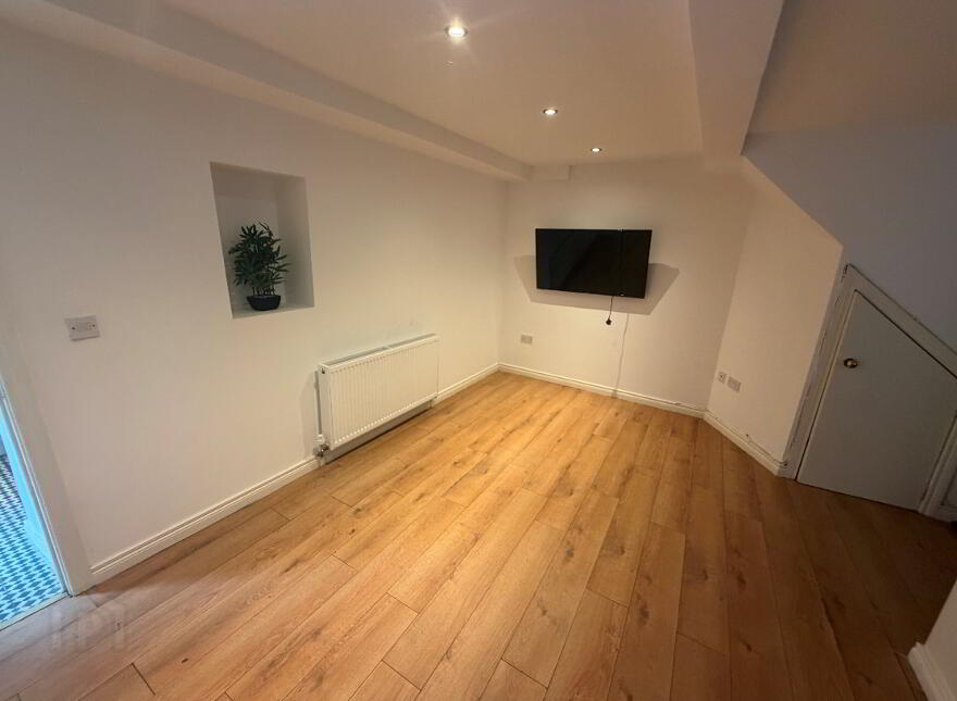 1 New Street, The Collon, Derry, BT48 7QY