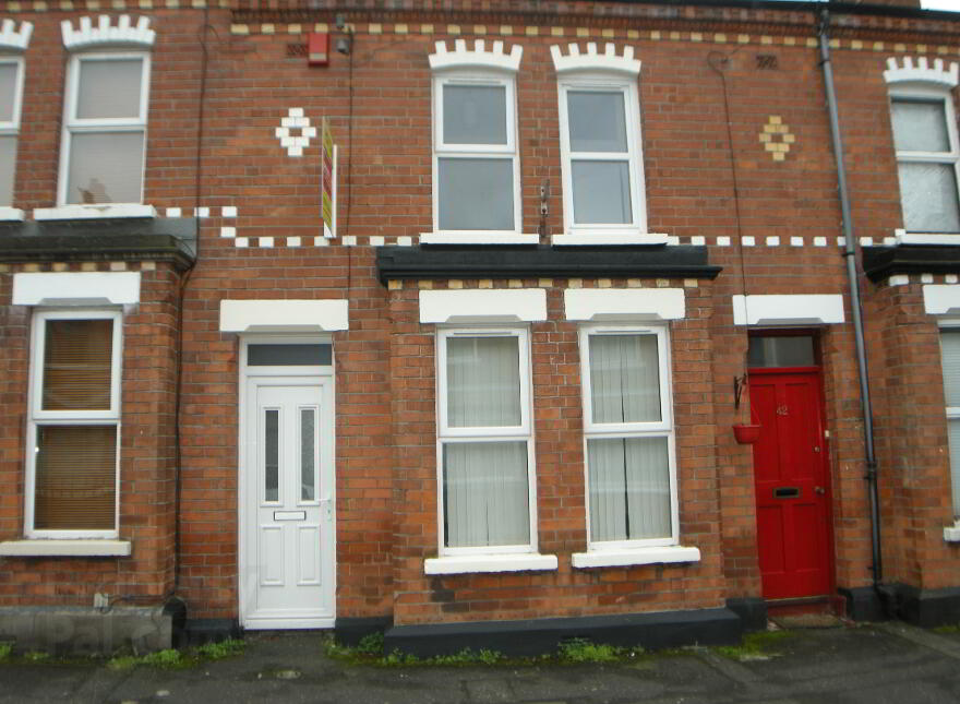 40 Meadowbank Place, Belfast, BT9 7FF photo