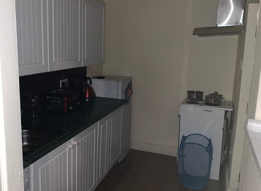 12 Violet Street, Belfast, BT12 7AN