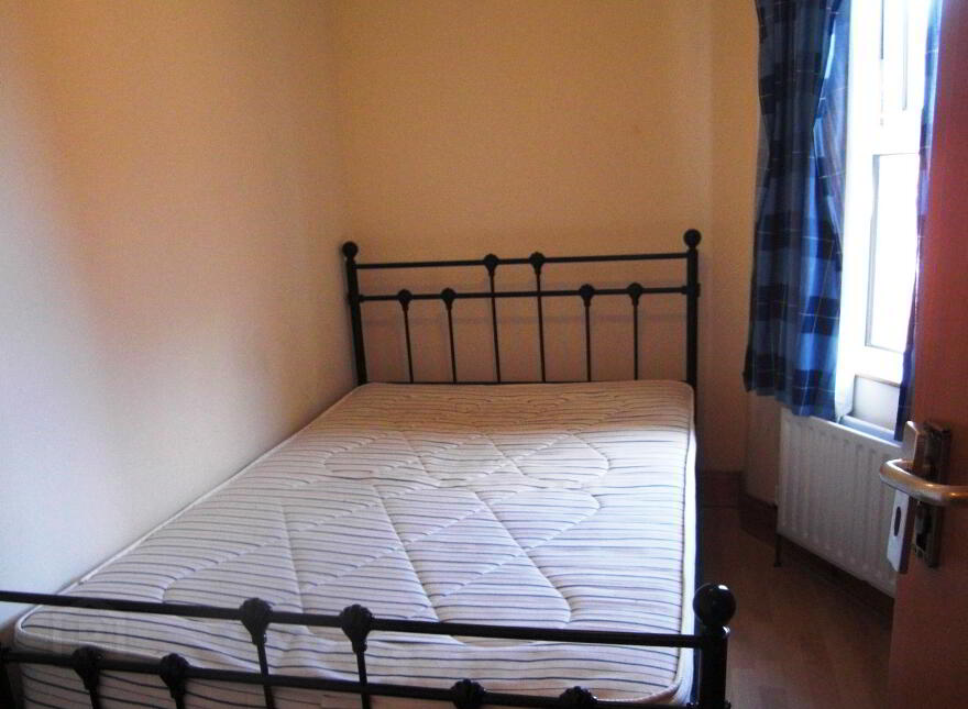 Cromwell Road, Botanic Avenue, Belfast, BT7 1JW
