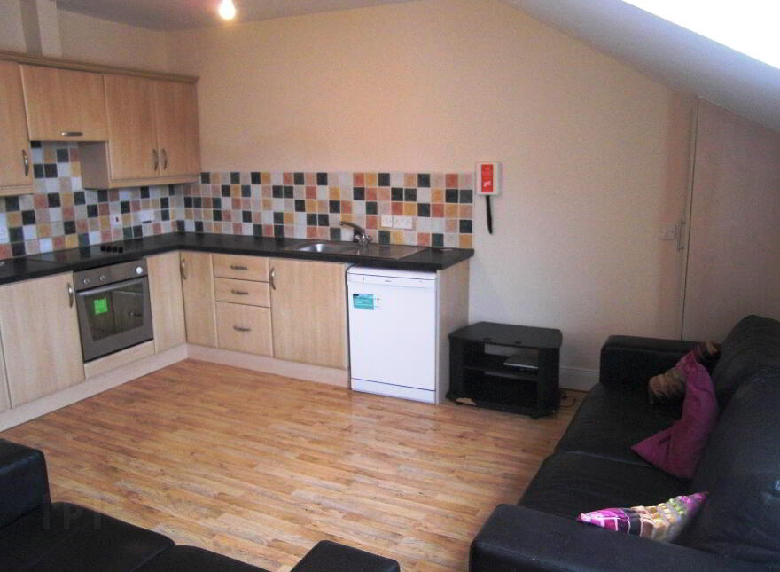 Ireton Street, Botanic Avenue, Belfast, BT7 1LH