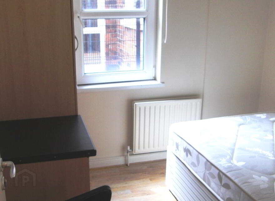 Ireton Street, Botanic Avenue, Belfast, BT7 1LH