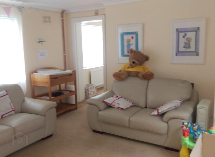 33 Ballynahinch Road, Carryduff, BT8 8EH