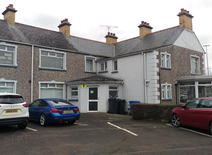 33 Ballynahinch Road, Carryduff, BT8 8EH