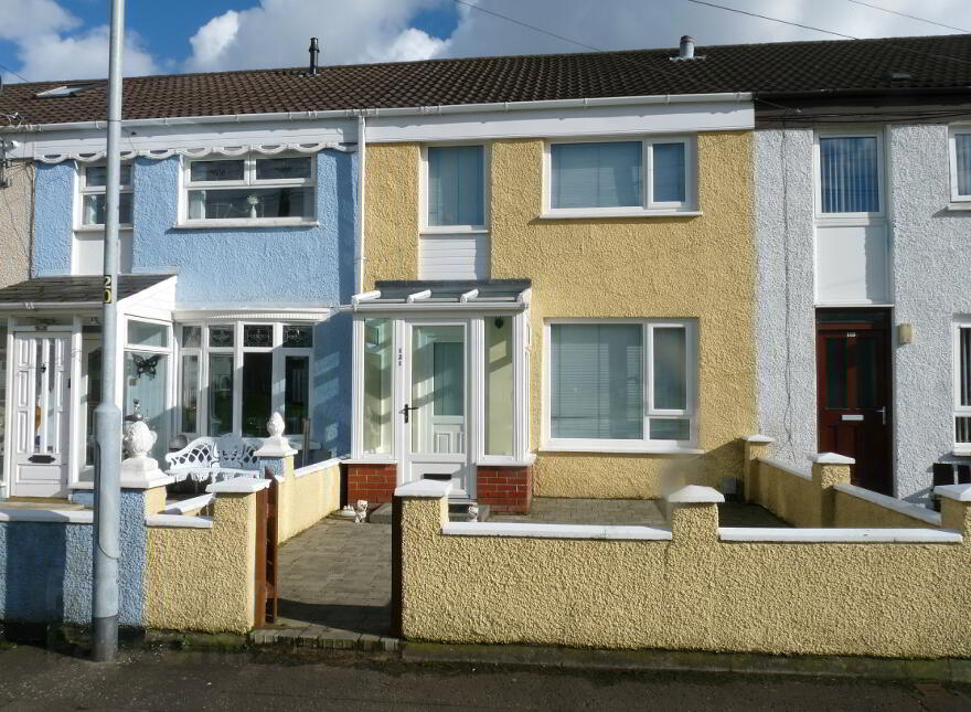 121 Shore Crescent, Belfast, BT15 4JR photo