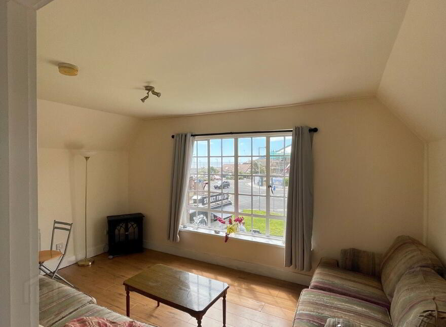 2d Golf Links Road, Newcastle, BT33 0AN