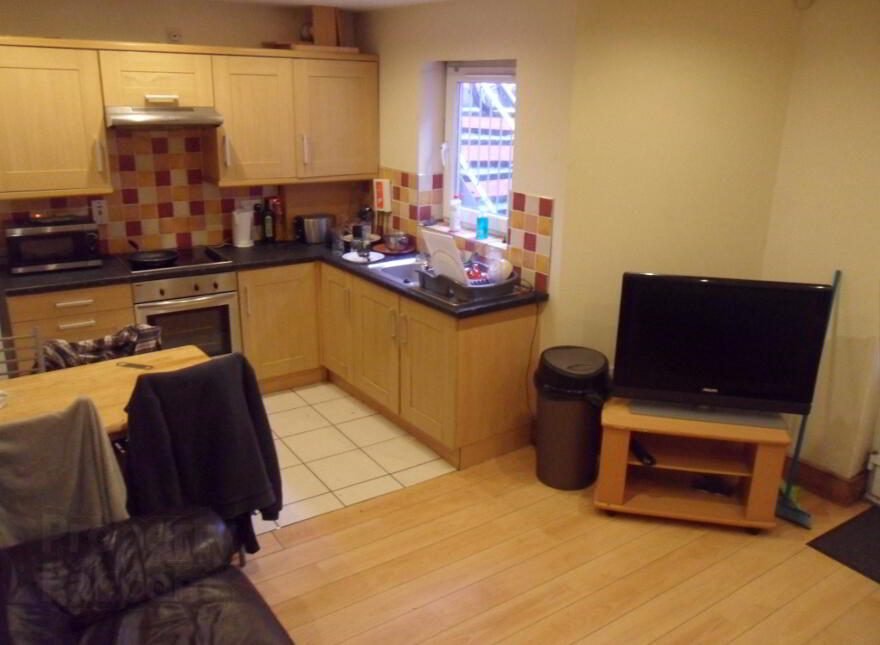 Unit 2, 8 Ireton Street, Botanic, Belfast, BT7 1LH photo
