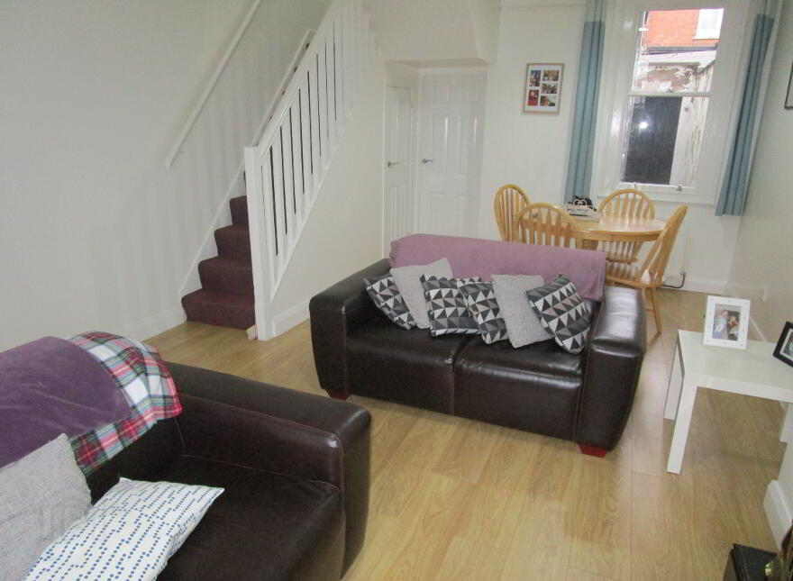 Sunnyside Street, Ormeau Road, Belfast, BT7 3EX
