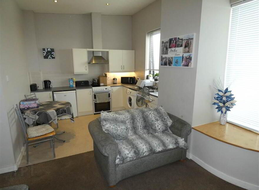 Skainos Square, 301 Skainos Apartments, Newtownards Road, Belfast, BT4