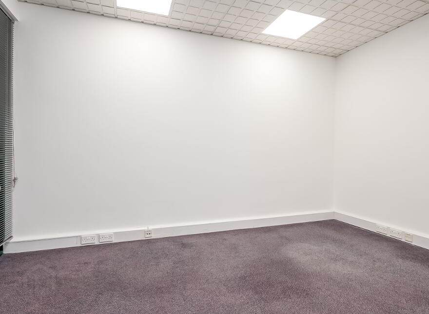 1 Lissue Walk, Lisburn, BT28 2SU