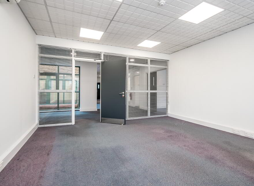 1 Lissue Walk, Lisburn, BT28 2SU