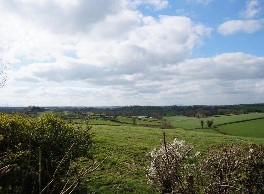 Approx 25m S Of, 22 Moorestown Road, Banbridge, BT32 4PN