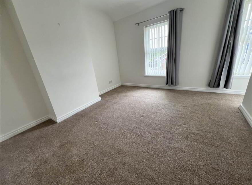 137 Scrabo Road, Newtownards, BT23 4NN