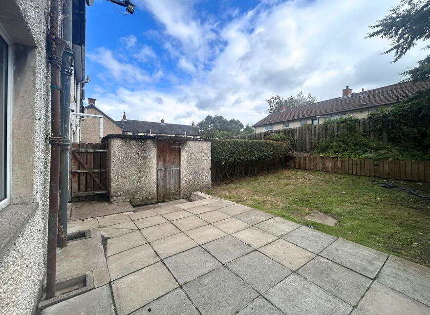 34 Holly Mount, Seymour Hill, Dunmurry, Belfast, BT17 9QD