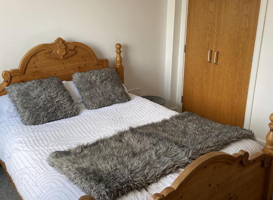 Victoria Place, 118 Wellwood Street, Belfast, BT12 5GF