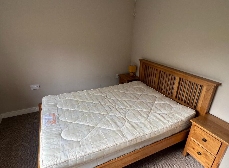 62 Ashley Drive Flat 2, Belfast, BT9 7BE