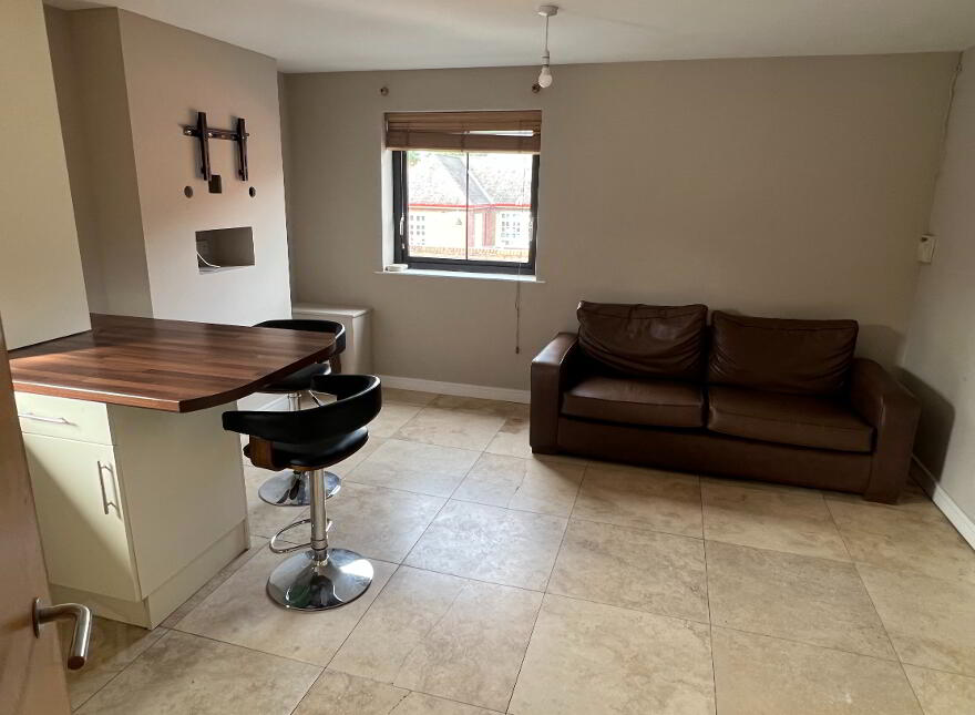 62 Ashley Drive Flat 2, Belfast, BT9 7BE