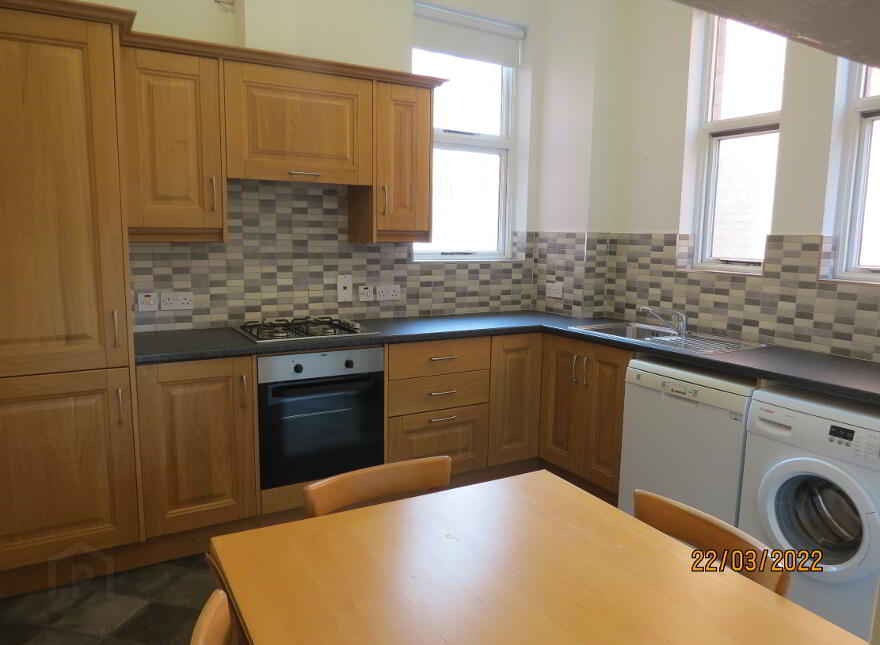 15A Adelaide Park, Malone, Belfast, BT9 6FX