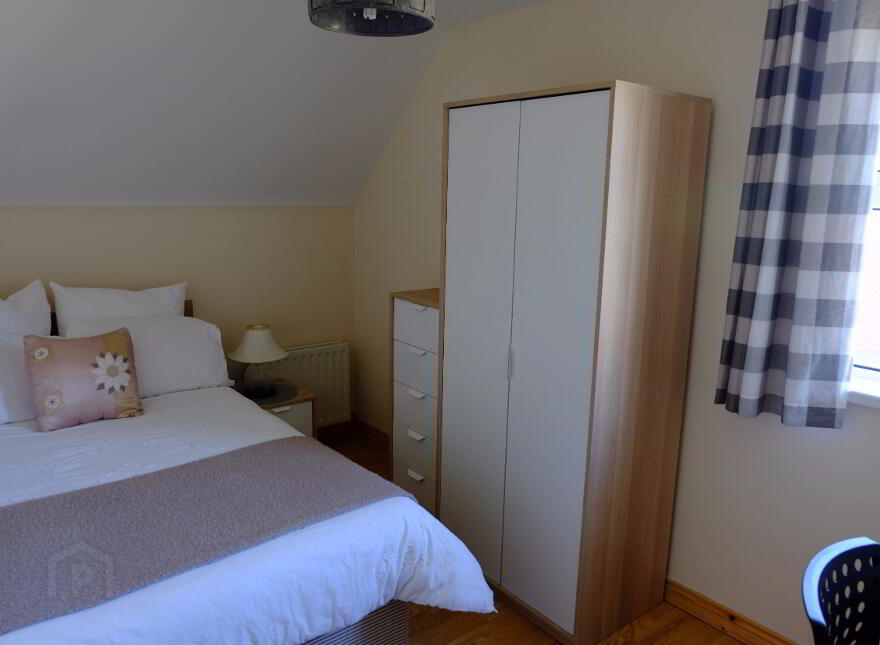 4 Lissadell Grove, Portstewart, BT55 7FB