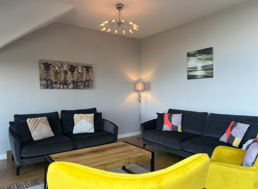 9 Old Castle Court, Portrush, BT56 8GR