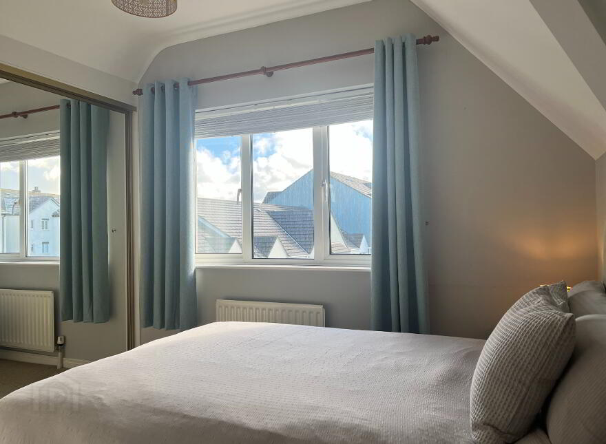 9 Old Castle Court, Portrush, BT56 8GR