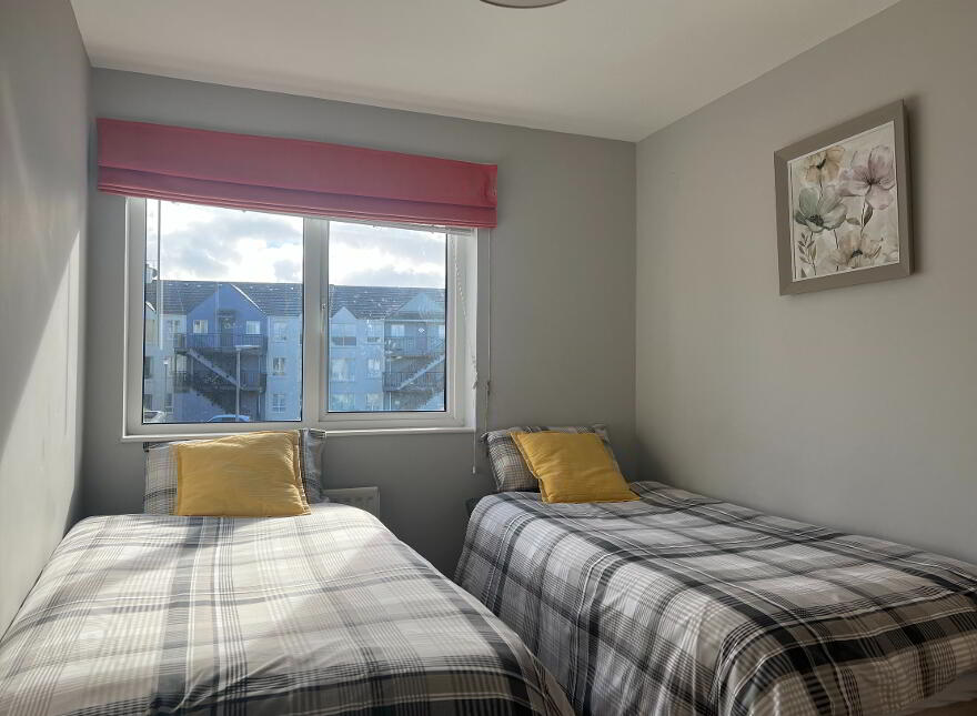 9 Old Castle Court, Portrush, BT56 8GR
