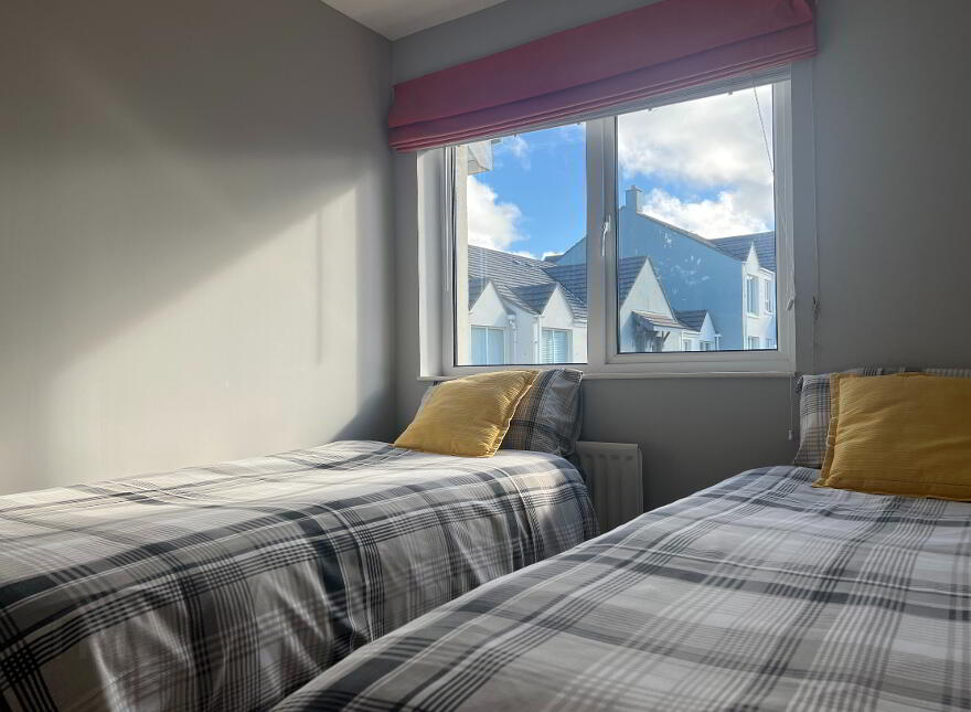 9 Old Castle Court, Portrush, BT56 8GR