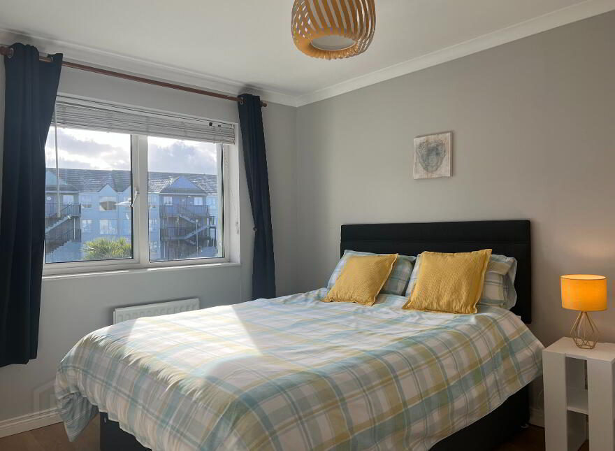 9 Old Castle Court, Portrush, BT56 8GR