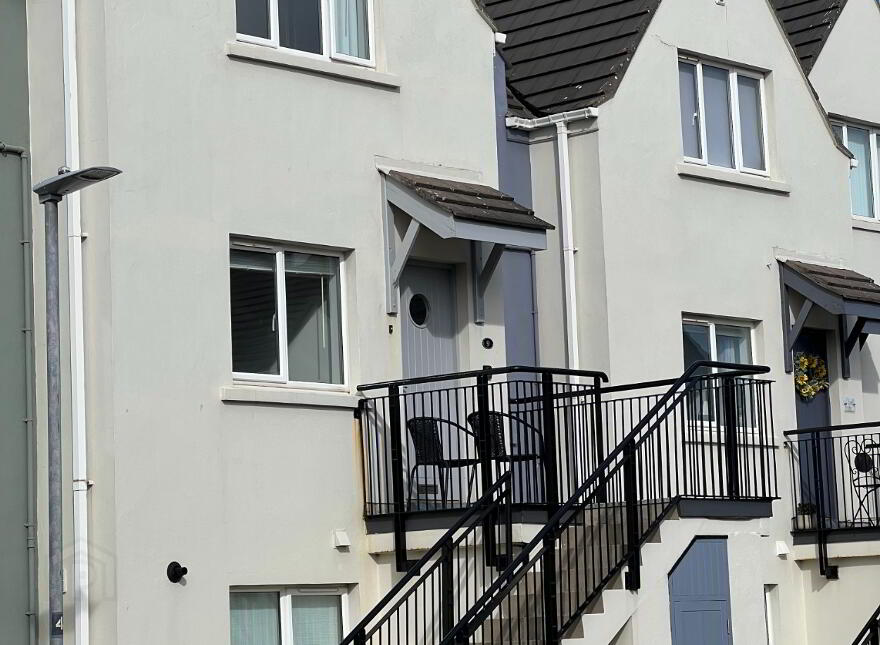 9 Old Castle Court, Portrush, BT56 8GR
