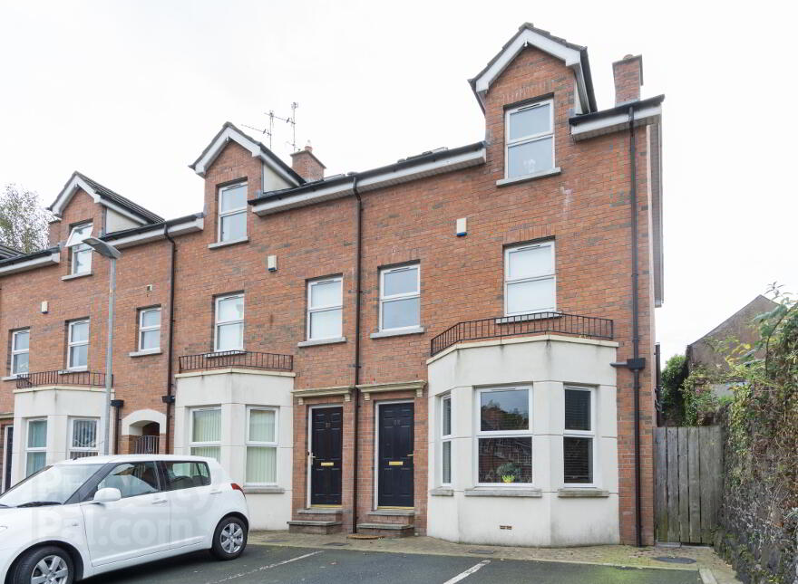 22 Windsor Avenue Place, Lurgan, BT67 9FD photo