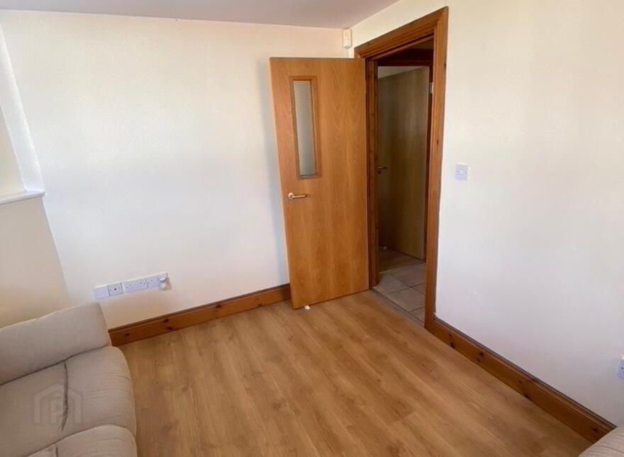 F4 128 Malone Avenue, Belfast, BT9 6ET
