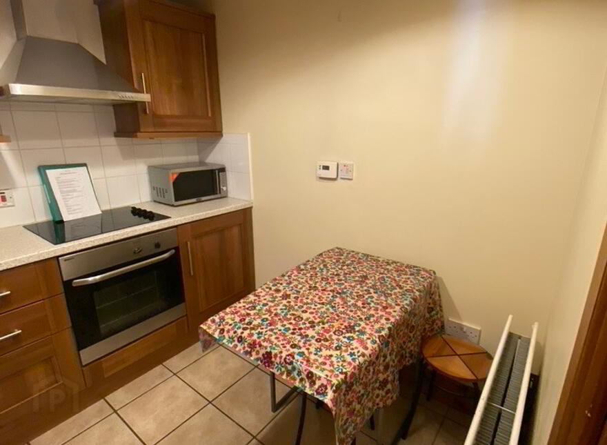 F4 128 Malone Avenue, Belfast, BT9 6ET
