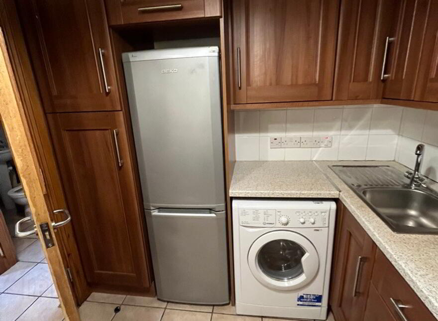 F4 128 Malone Avenue, Belfast, BT9 6ET