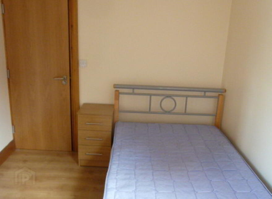 F4 128 Malone Avenue, Belfast, BT9 6ET