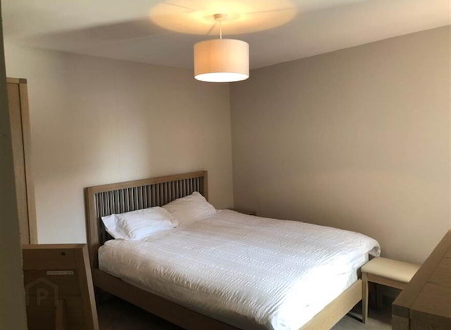 9b Hillview Avenue, Belfast, BT5 6JR