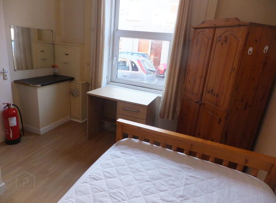 1, 28 Magdala Street, Belfast, BT7 1PU