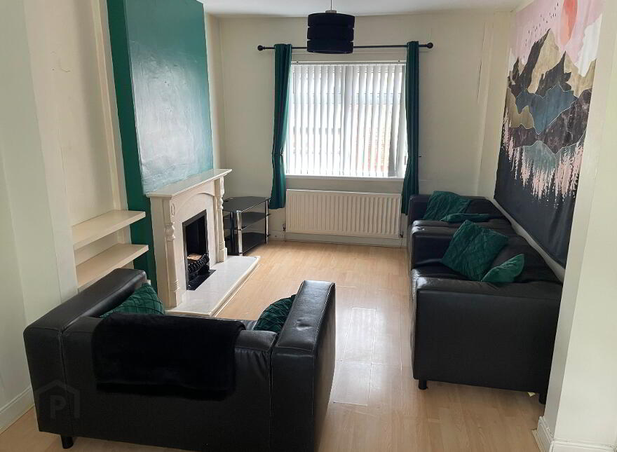 7 Ulsterville Drive, Lisburn Road, Belfast, BT9 7BD