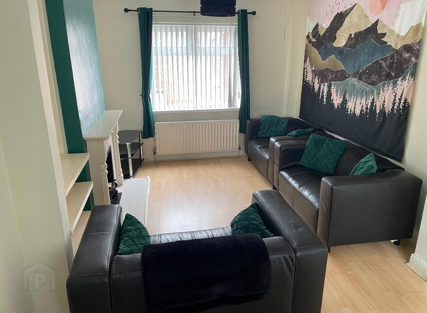 7 Ulsterville Drive, Lisburn Road, Belfast, BT9 7BD