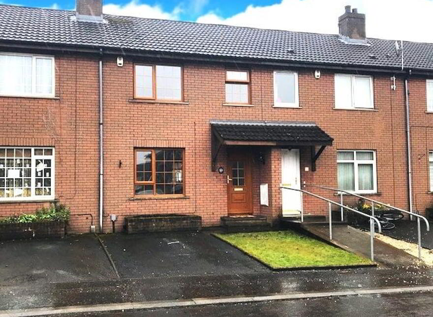 59 Ravenhill Court, Belfast, BT6 8FS photo