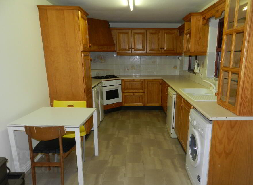 Argyle Street, *3 Bed Student Rental*, Derry, BT48 7JG photo