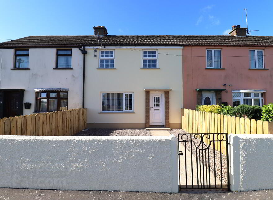 3 Mcgoldricks Villas, Kilkeel, BT34 4EG photo