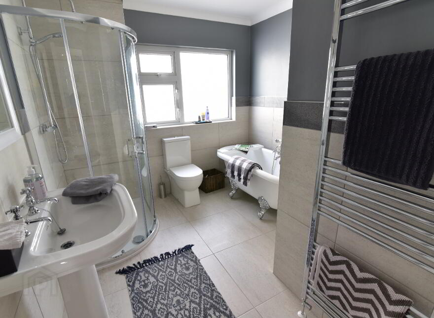 Driftwood, 25 Seafield Park, Portstewart, BT55 7JU