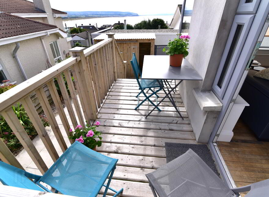 Driftwood, 25 Seafield Park, Portstewart, BT55 7JU
