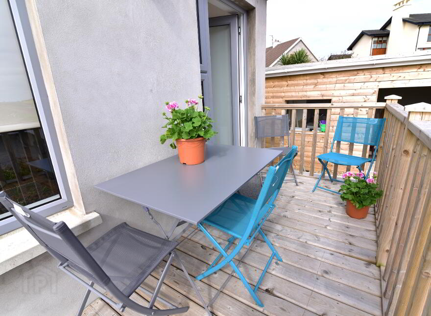 Driftwood, 25 Seafield Park, Portstewart, BT55 7JU