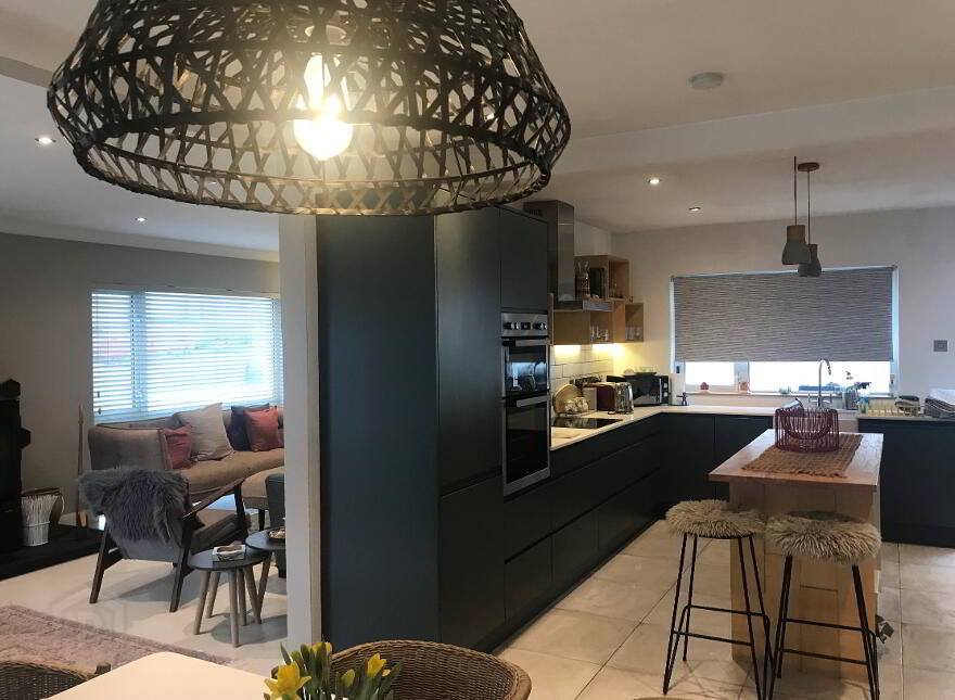 Driftwood, 25 Seafield Park, Portstewart, BT55 7JU