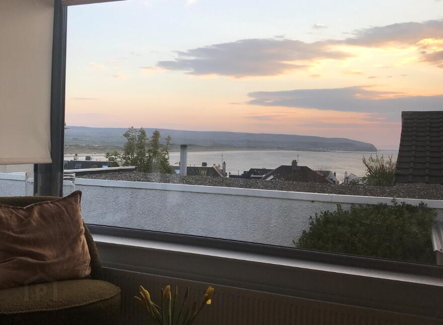 Driftwood, 25 Seafield Park, Portstewart, BT55 7JU